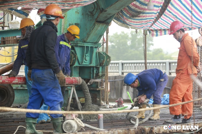 hinh anh cao toc cam lo la son hoi ha thi cong nhung ngay dau nam 2022 hinh 14