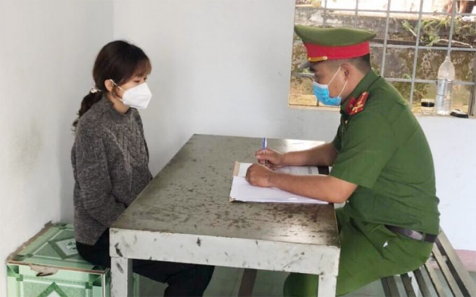 bat giu sieu lua chuyen ban hang ao tren mang khien nhieu con moi sap bay hinh 1