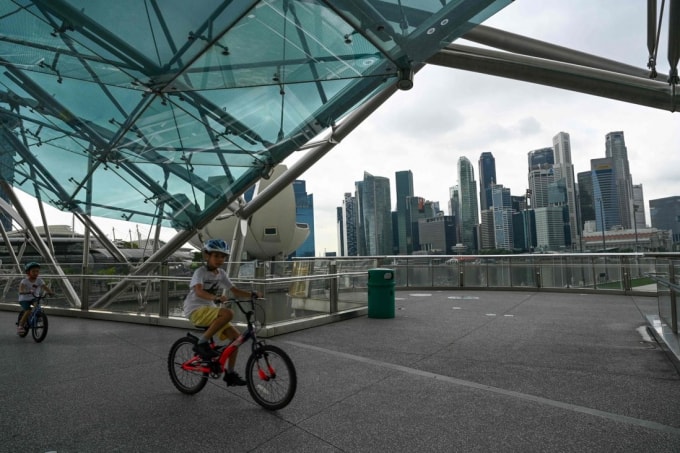 singapore lam diu noi lo cua cac bac cha me ve viec tiem chung cho tre em hinh 1