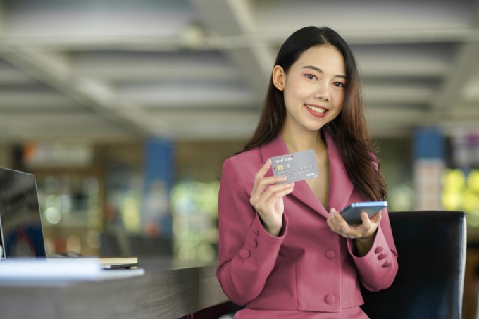 the vietcredit co them tinh nang thanh toan truc tuyen hinh 1