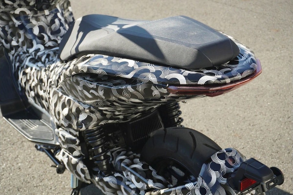 xe tay ga dien yamaha e01 duoc chay thu nghiem tai nhat ban hinh 2