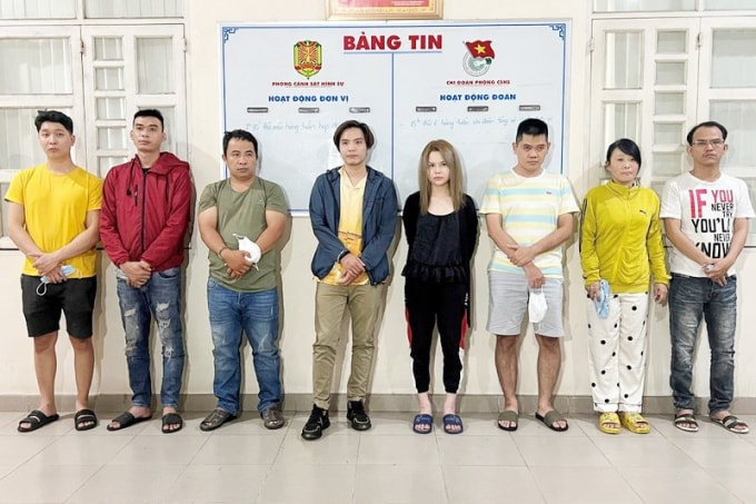 triet pha duong day moi gioi mai dam qua internet bat giu 8 doi tuong hinh 1