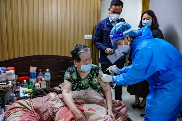 ha noi du bao so ca mac covid 19 se tiep tuc tang cao hinh 2