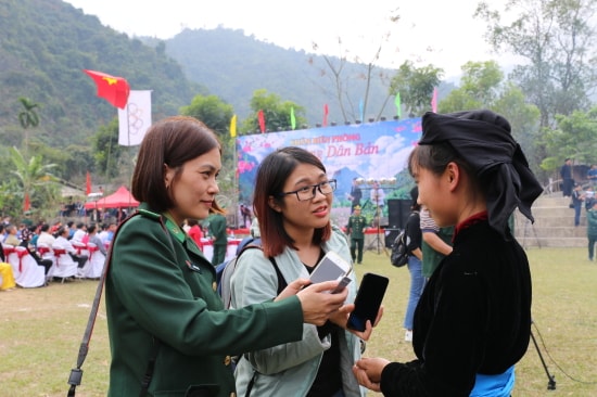 bao chi trong no luc ket noi cong dong ho tro hieu qua vung dong bao dan toc thieu so hinh 1