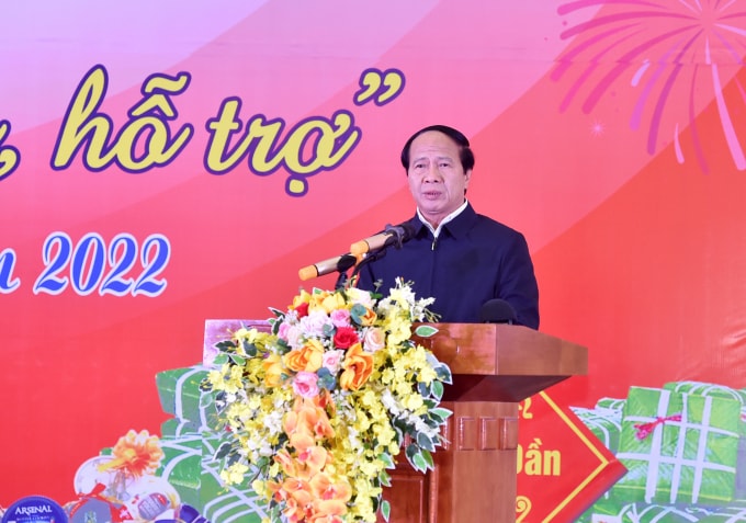 pho thu tuong le van thanh du chuong trinh tet sum vay  xuan binh an nam 2022 hinh 1