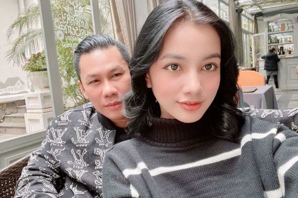 nhung nguoi dep tung vuong tin don hen ho voi chong cu le quyen hinh 3