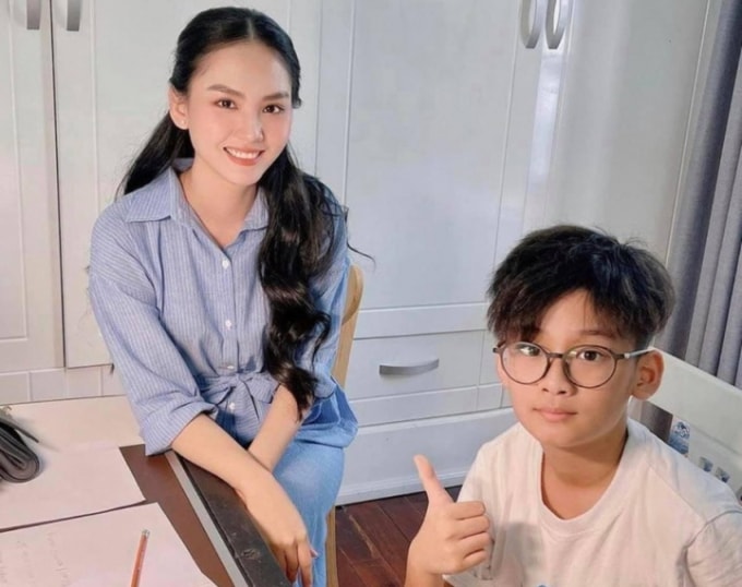 nhung nguoi dep tung vuong tin don hen ho voi chong cu le quyen hinh 5
