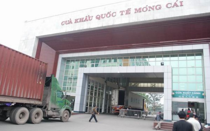quang ninh tam dung tiep nhan hang hoa tai cua khau mong cai den tet nguyen dan hinh 1