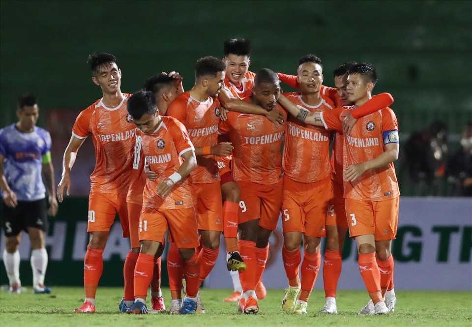 5 ban hop dong bom tan cua vleague 2022 hinh 5