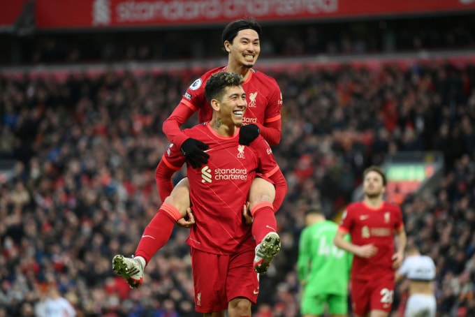 danh bai brentford liverpool chiem vi tri thu 2 cua chelsea hinh 7