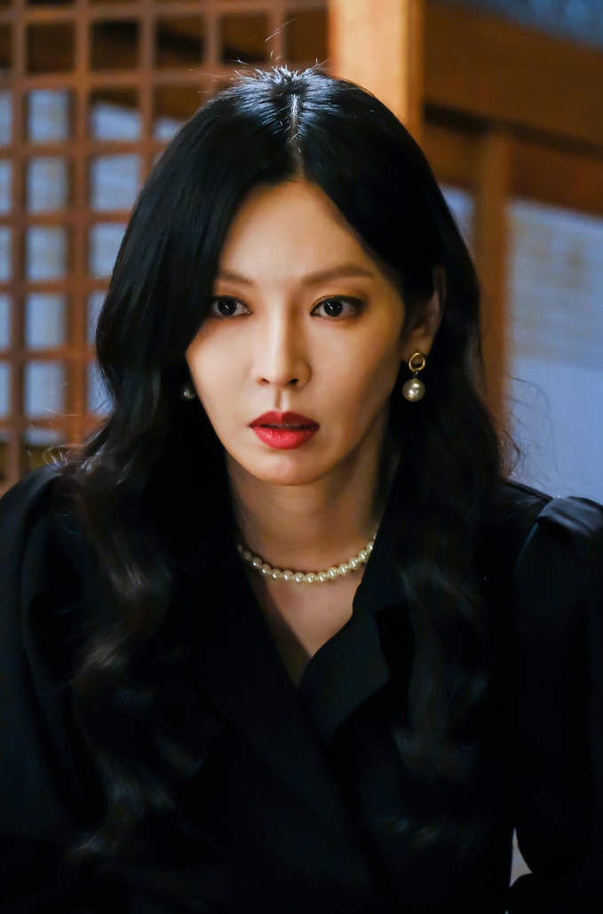 10 nhan vat bi ghet nhat man anh han 2021 hinh 2