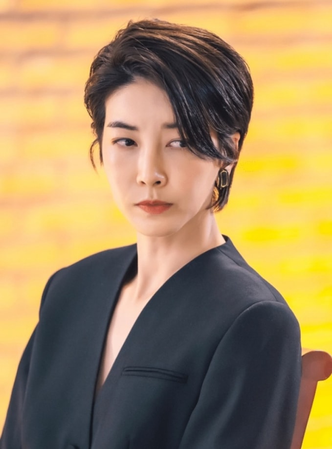 10 nhan vat bi ghet nhat man anh han 2021 hinh 10