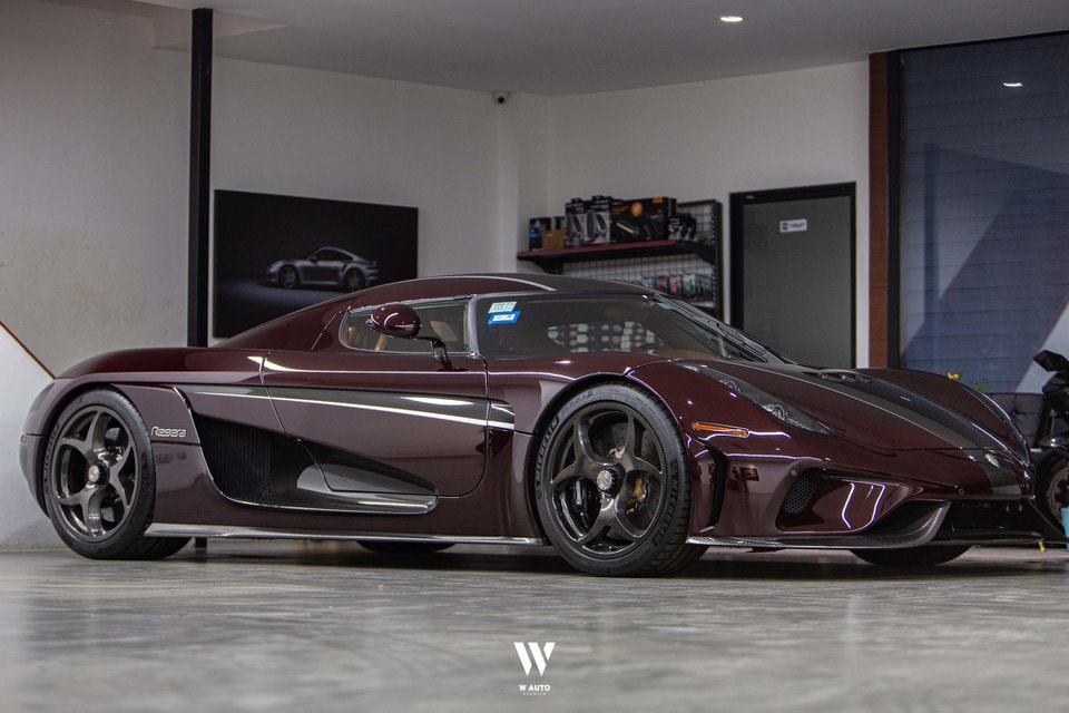 sieu pham koenigsegg regera duoc dua ve viet nam hinh 7