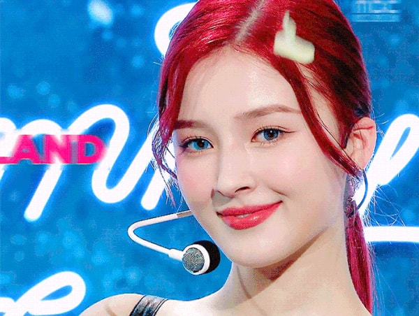 tai xuat kpop nancy momoland gay sot voi ve dep quyen ru hinh 4