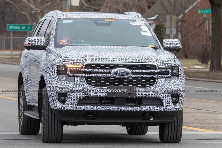 he lo hinh anh ford everest 2022 dang chay thu nghiem tren duong hinh 1