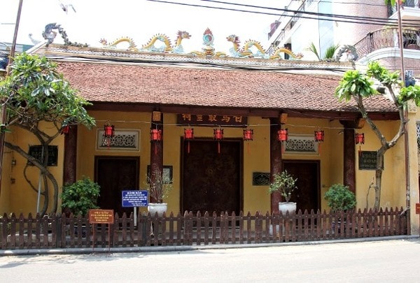 net van hoa lich su dac sac cua 4 ngoi den thieng trong thang long tu tran hinh 1