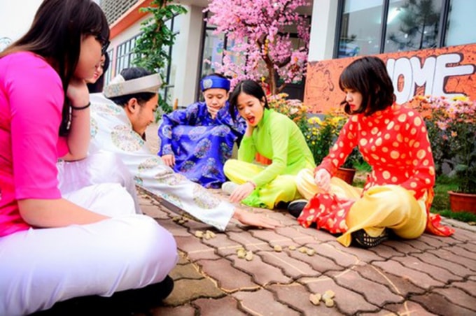 nhung tro choi dan gian hap dan cho ngay tet hinh 8