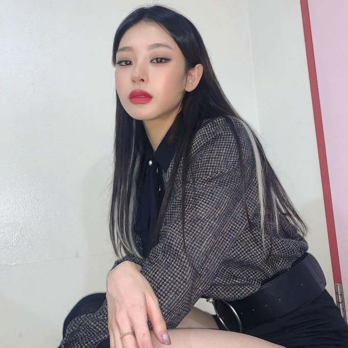 nhan sac lech chuan cua 4 my nhan han khien gioi tre me man hinh 5