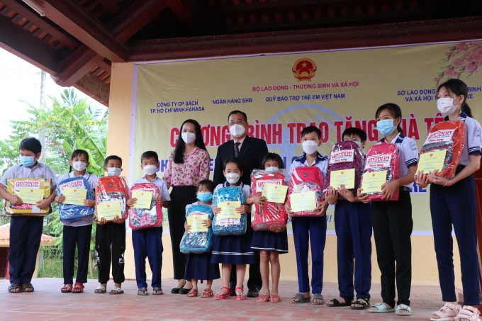 shb ho tro ho ngheo gia dinh chinh sach kho khan va tre em co hoan canh dac biet tai tinh ben tre hinh 2