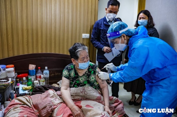 ha noi thuc hien chien dich cao diem tiem chung xuyen tet nguyen dan hinh 1
