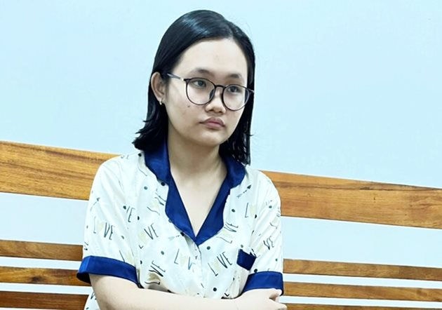 bi la mang co gai tre dau doc giet cha ruot hinh 1