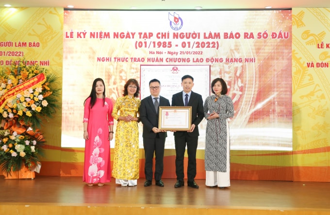 tap chi nguoi lam bao vung vang dong hanh cung mach dap soi dong cua bao chi ca nuoc hinh 3