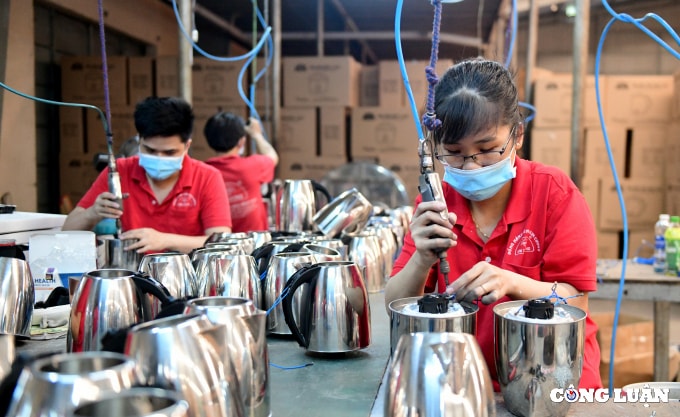 tet den gan thuong tet van xa hinh 2