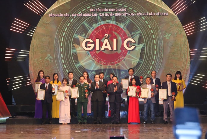 bieu duong su co gang vuot bac cua doi ngu nguoi lam bao voi su nghiep doi moi cua dang dat nuoc dan toc hinh 5