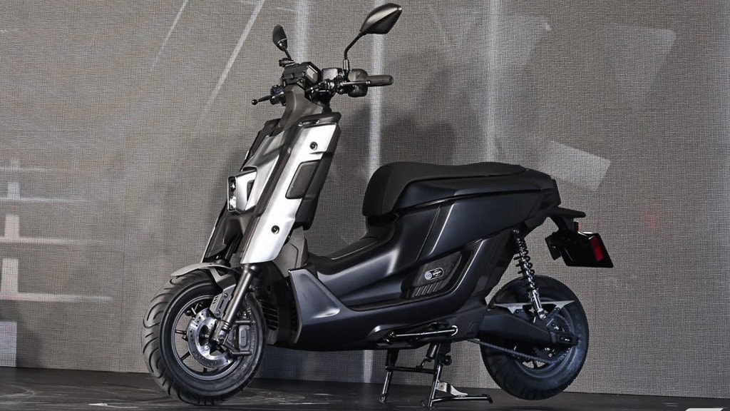xe may dien yamaha emf 2022 ra mat tai dai loan gia 3700 usd hinh 1