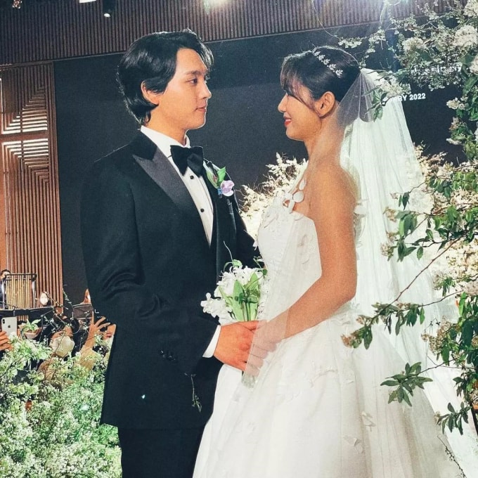 sieu dam cuoi cua park shin hye va choi tae joon hinh 3