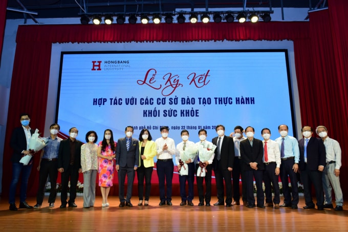 benh vien fv dao tao thuc hanh cho sinh vien nganh y truong dai hoc quoc te hong bang hinh 9