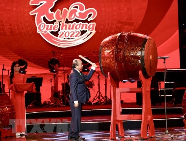 chu tich nuoc du chuong trinh nghe thuat xuan que huong 2022 hinh 1