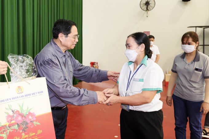 thu tuong dang huong tuong niem dong chi pham hung va dong chi vo van kiet hinh 3