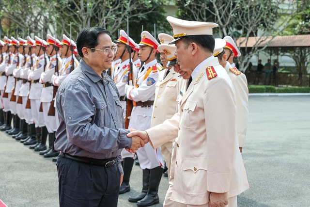 thu tuong don nguoi dan ve que an toan cham lo de moi nguoi deu co tet hinh 6