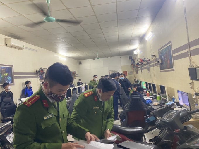triet pha duong day lua dao ban ve may bay gia cho nguoi viet nam o nuoc ngoai hinh 1