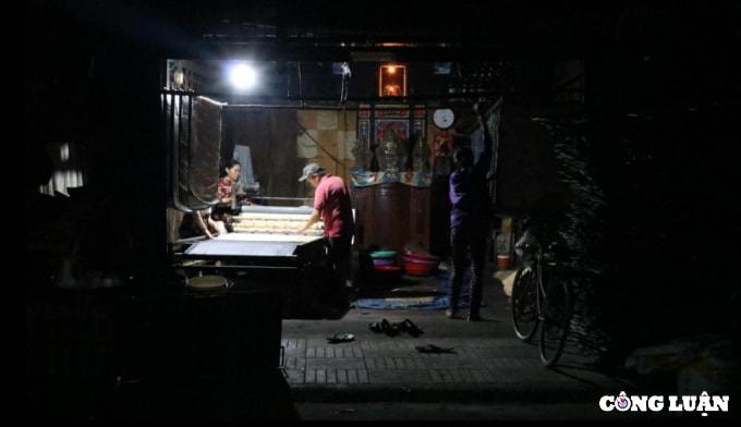 lang nghe banh phong do lua ngay can tet hinh 13