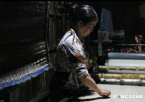 lang nghe banh phong do lua ngay can tet hinh 21