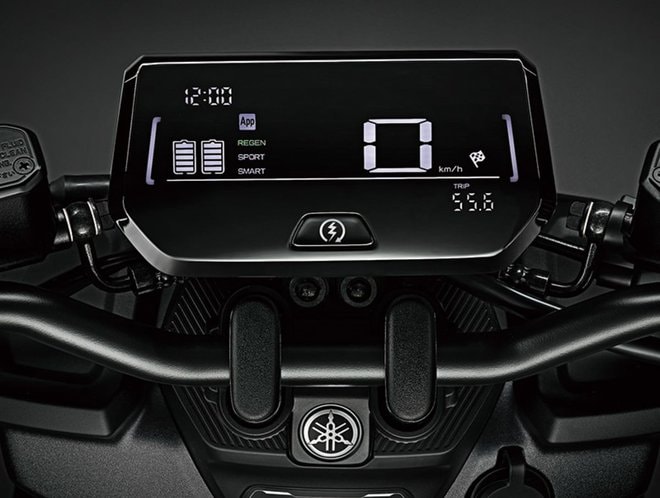 xe may dien yamaha emf ra mat gia ban tu 3578 usd hinh 2