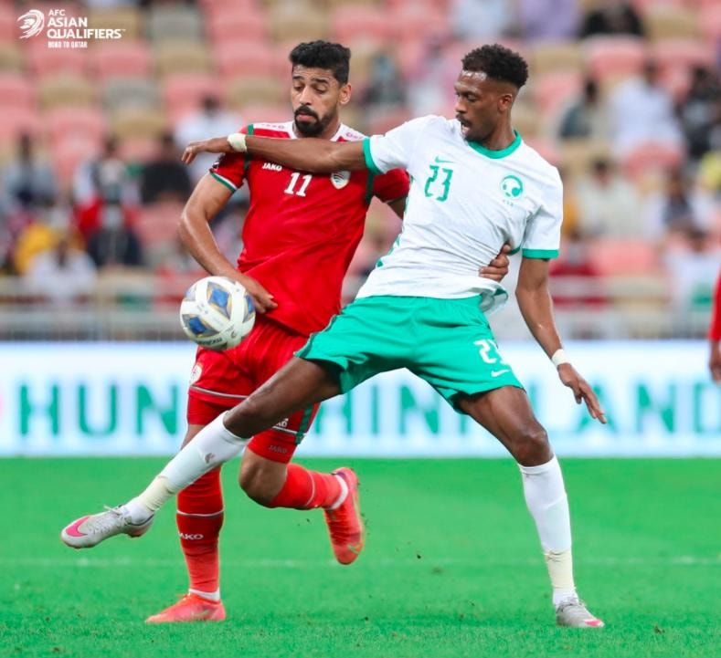 danh bai oman saudi arabia cham mot tay vao vck world cup 2022 hinh 1