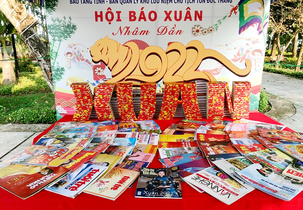 hoi nha bao tinh an giang ron rang hoi bao xuan nham dan 2022 hinh 1
