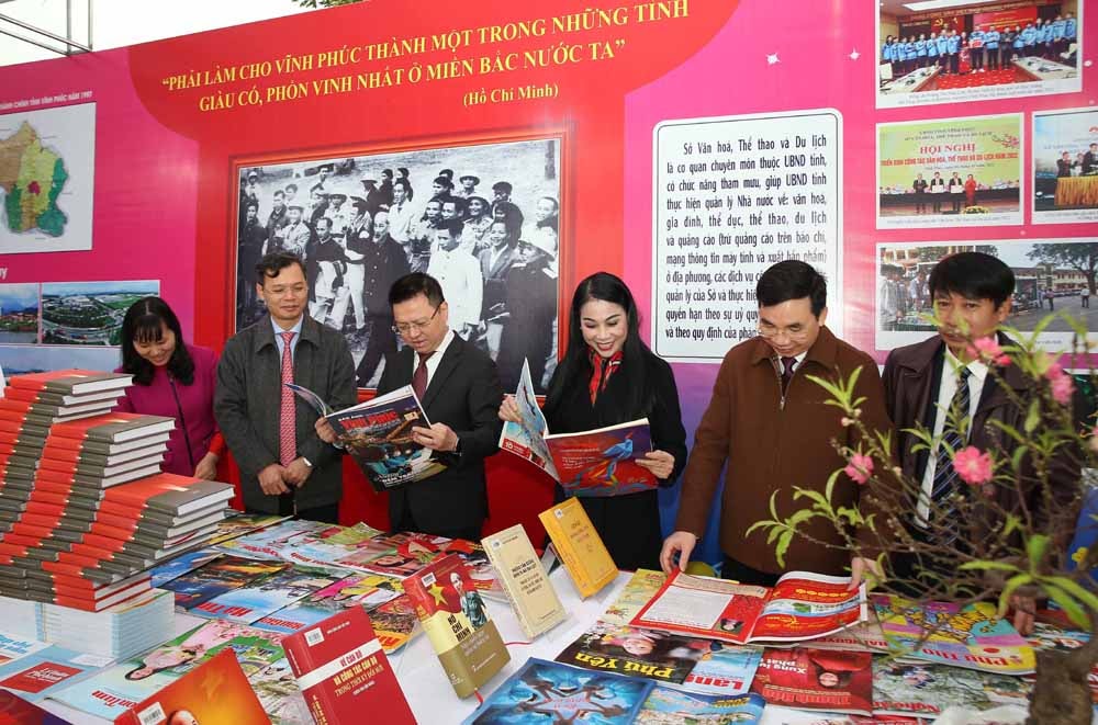 hoi bao xuan vinh phuc diem hen cho cong chung trong nhung ngay dau xuan hinh 2