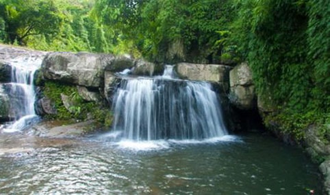 nhung con suoi dep nhat o viet nam chi ngam da me hinh 6