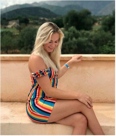 ngam nhan sac van nguoi me cua vdv truot van nguoi anh katie ormerod hinh 9