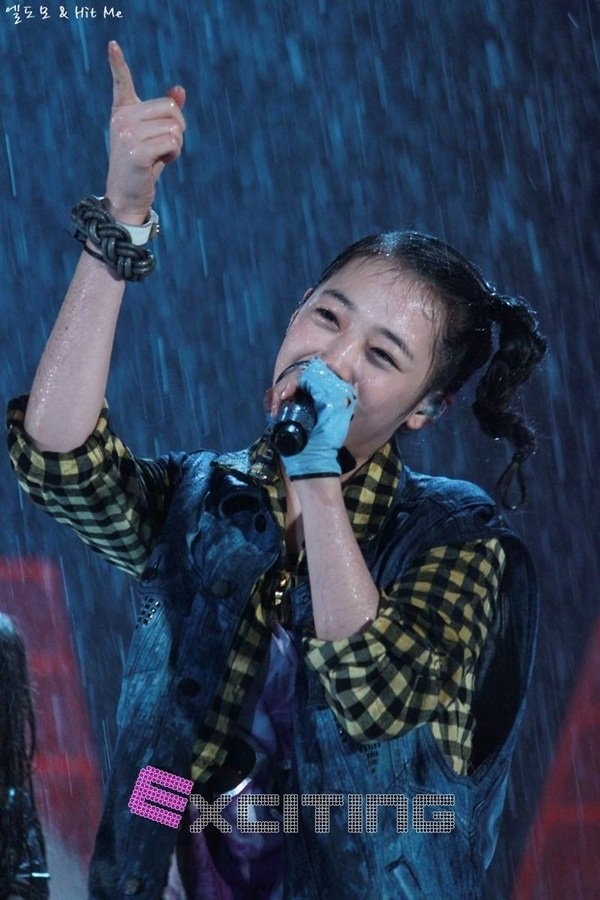nhung man bieu dien trong mua man nhan cua cac nhom nhac kpop hinh 2