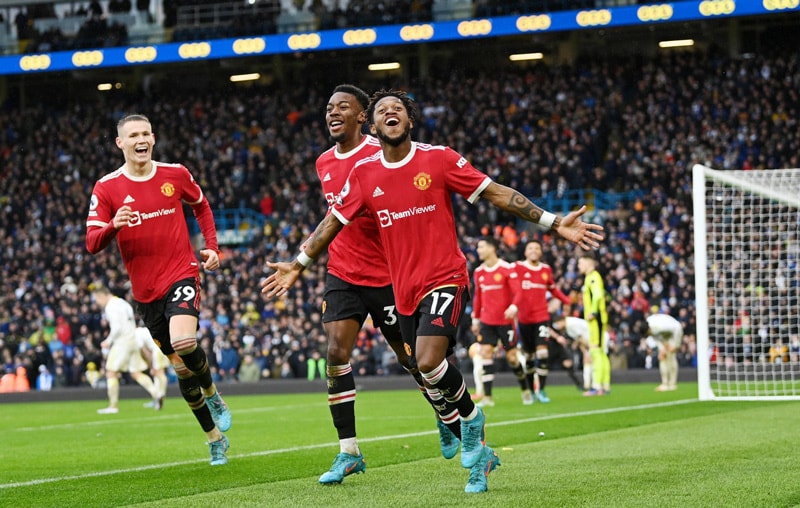 thang leeds 4 2 man utd vuon len dung thu 4 bxh ngoai hang anh hinh 8