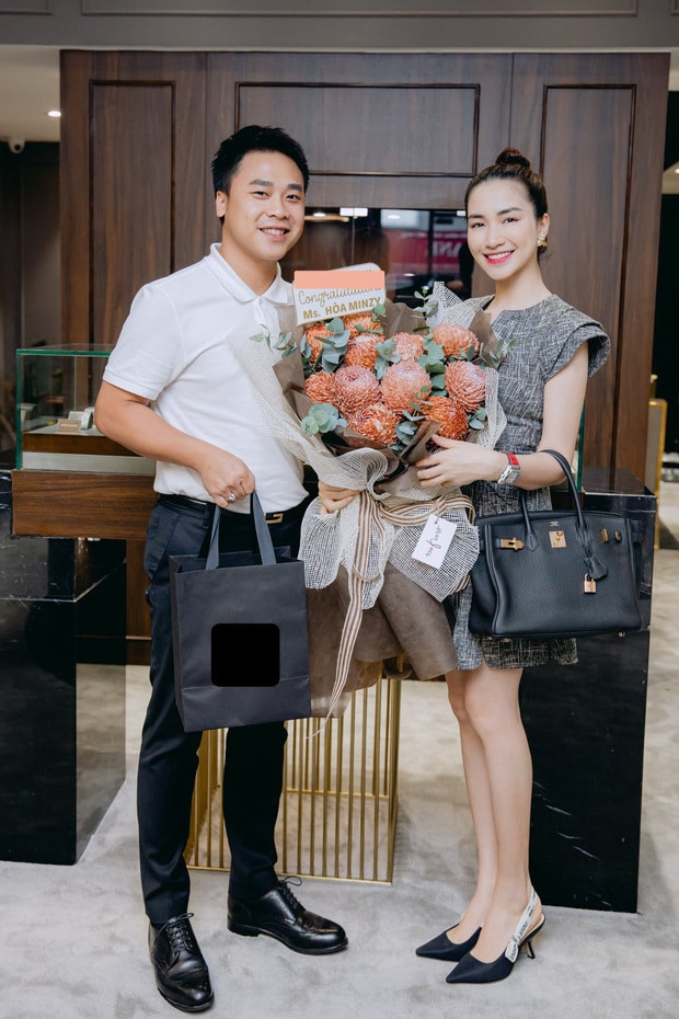 tinh cu minh hai cua hoa minzy so huu khoi tai san khung nhu the nao hinh 4