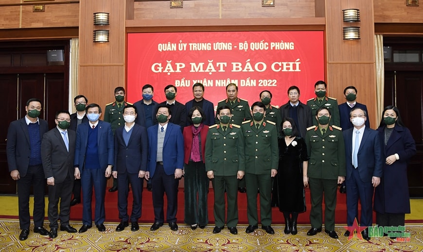 hoi nha bao viet nam tiep tuc phoi hop nang cao chat luong hieu qua tuyen truyen ve nhiem vu quan su quoc phong hinh 4