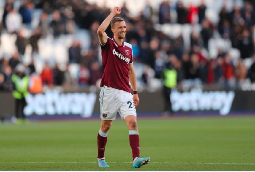 west ham chiem vi tri 5 cua arsenal tren bxh ngoai hang anh hinh 1