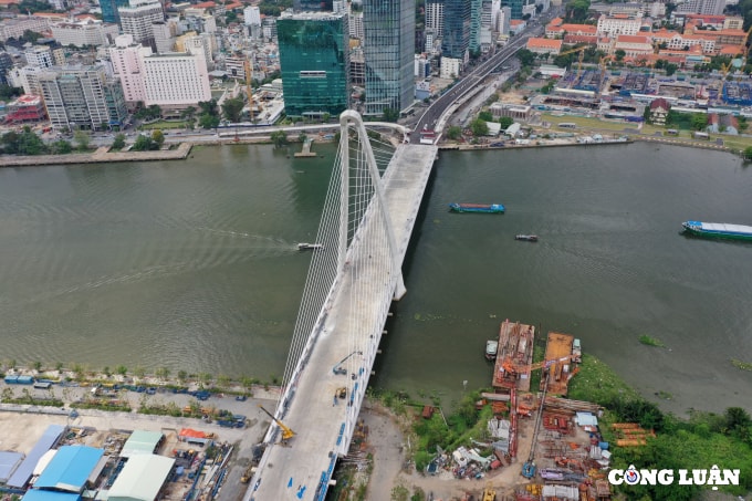 ngam hinh hai cau thu thiem 2 sau 7 nam thi cong hinh 5