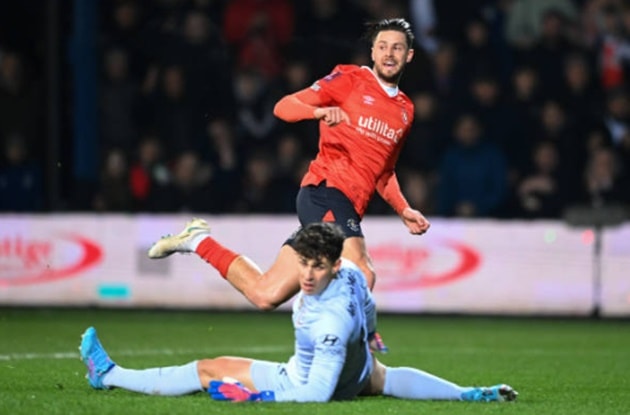 danh bai luton 3 2 chelsea tien vao tu ket fa cup hinh 2